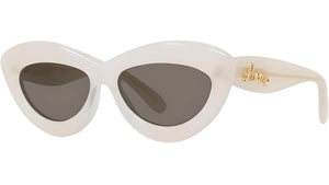 Curvy White Cat Eye Sunglasses